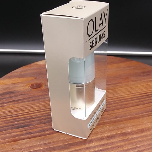 Olay Serums Pressed Serum Stick - Picture 4 of 5